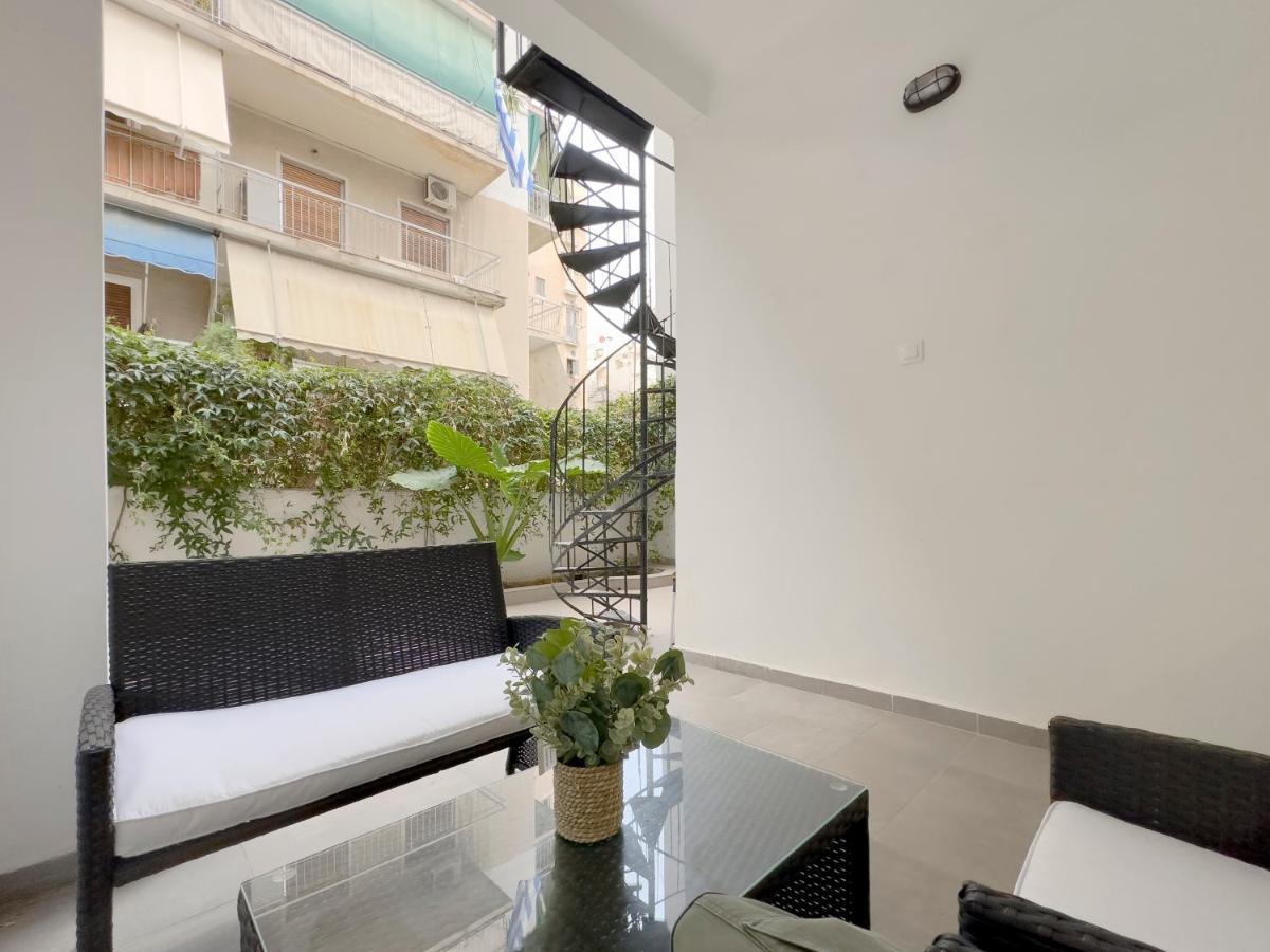 Aventura Comfortable 90Sqm Apt In Kato Patisia Apartman Athén Kültér fotó